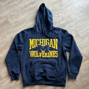 Michigan Wolverines Graphic Logo Hoodie Size XXL Fits like Large Navy